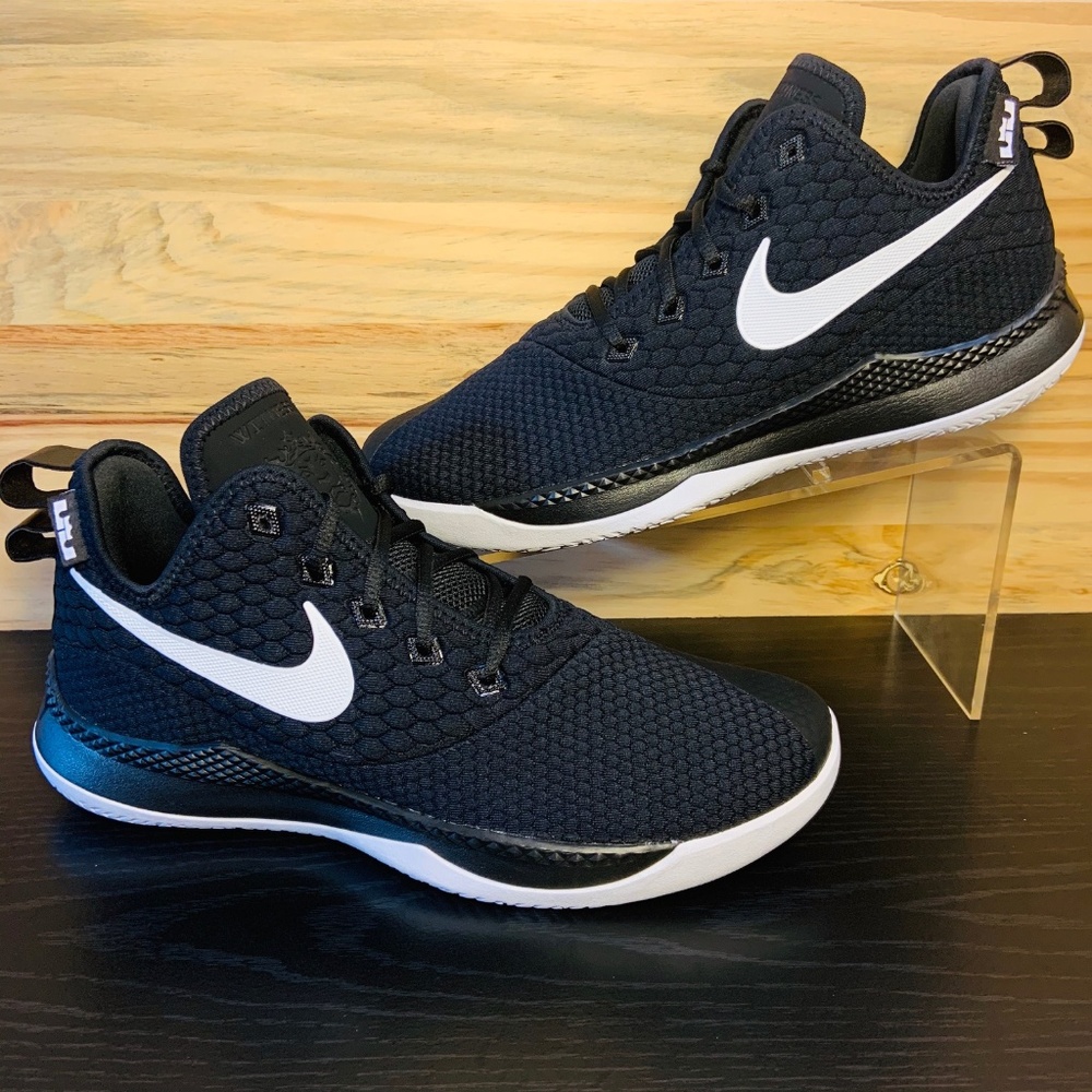 New Nike Lebron Witness Basketball Black White
